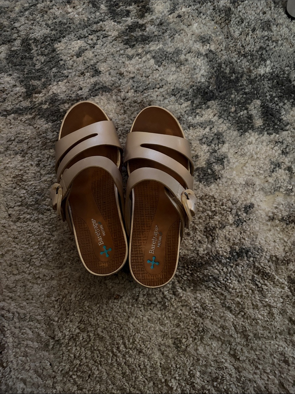 Bare Traps Women's Sandals in Soft Gold